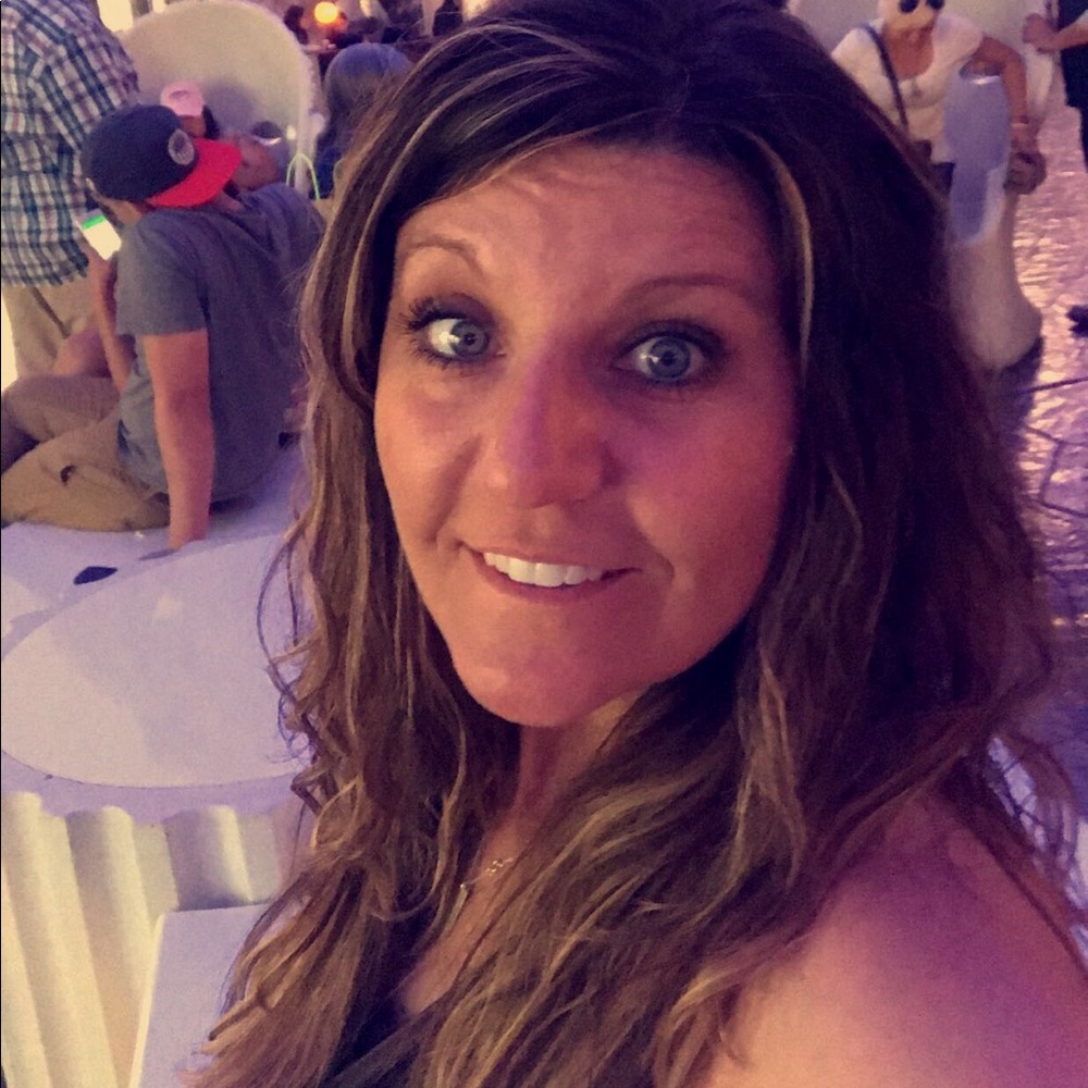 Meet your Posher, Tracy